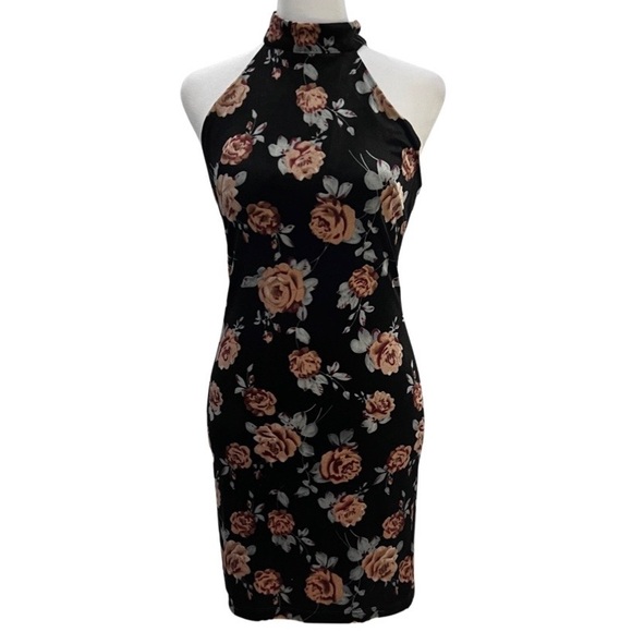 Dresses & Skirts - Mock neck sleeveless velvet dress